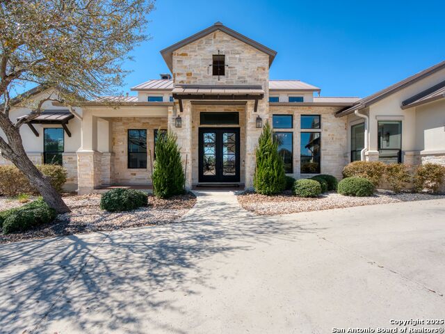 1421 Burgundy Property Photo