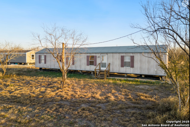 873 W Avenue J Property Photo