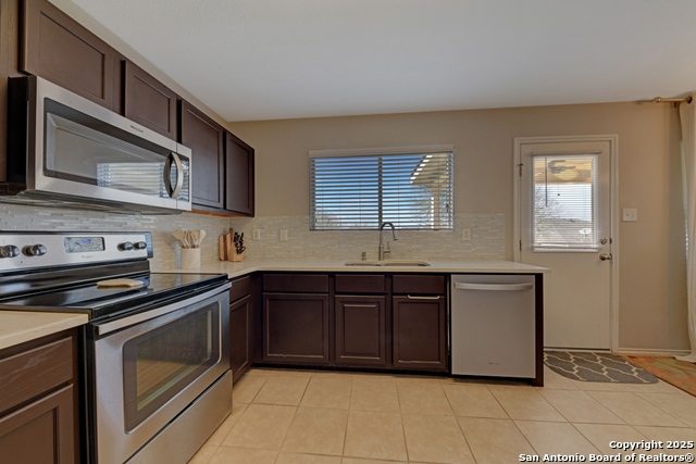 25719 Gold Yarrow Property Photo 10