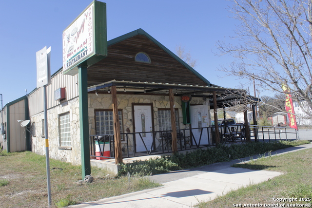 Leakey Isd Real Estate Listings Main Image