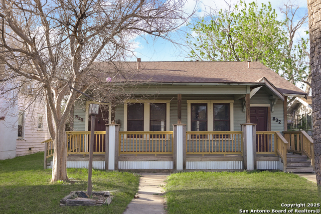 830 W Kings Hwy Property Photo