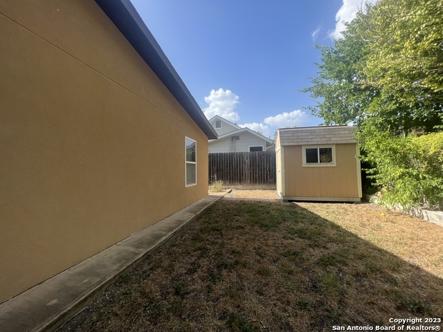 322 Early Trail Property Photo 27
