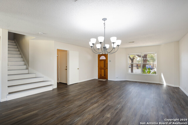 8611 Sierra Springs Property Photo 4