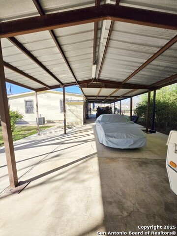 254 Bank Property Photo 9