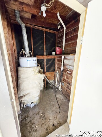 254 Bank Property Photo 11