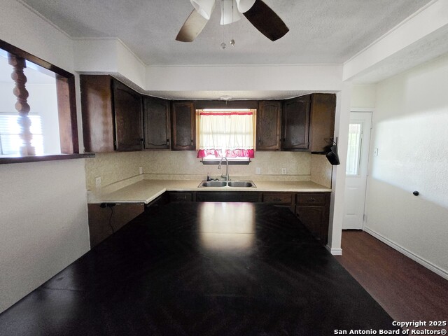254 Bank Property Photo 12