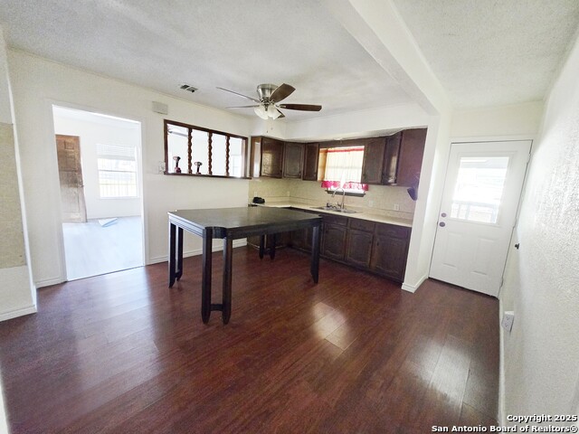 254 Bank Property Photo 16
