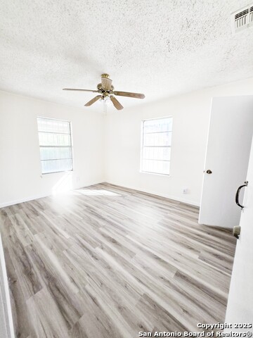 254 Bank Property Photo 18