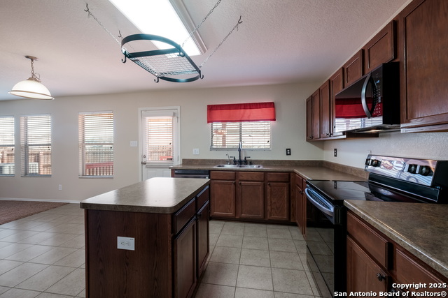 3811 Ashleaf Pecan Property Photo 8