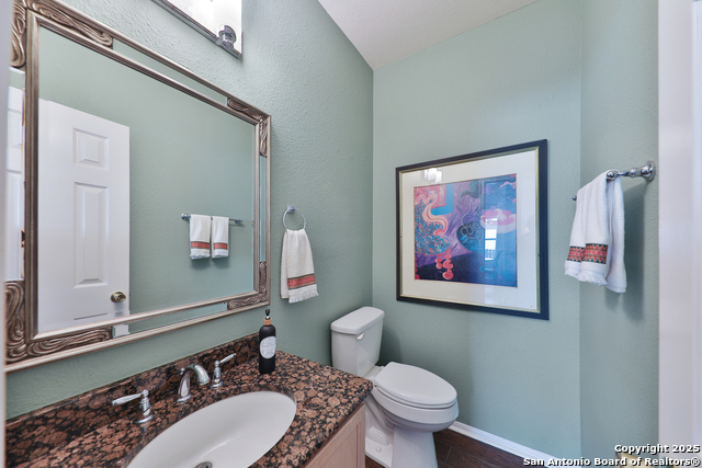 22242 Goldcrest Property Photo 17