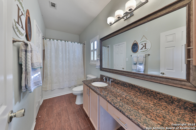 22242 Goldcrest Property Photo 18