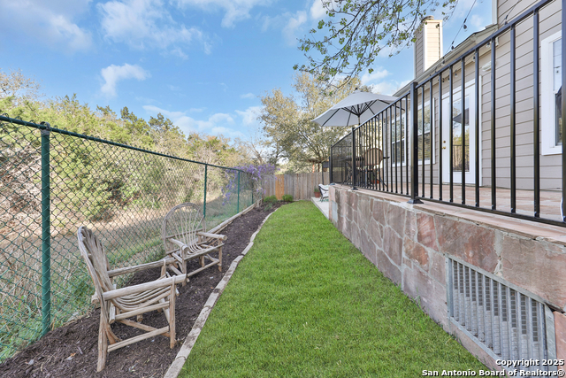 22242 Goldcrest Property Photo 38
