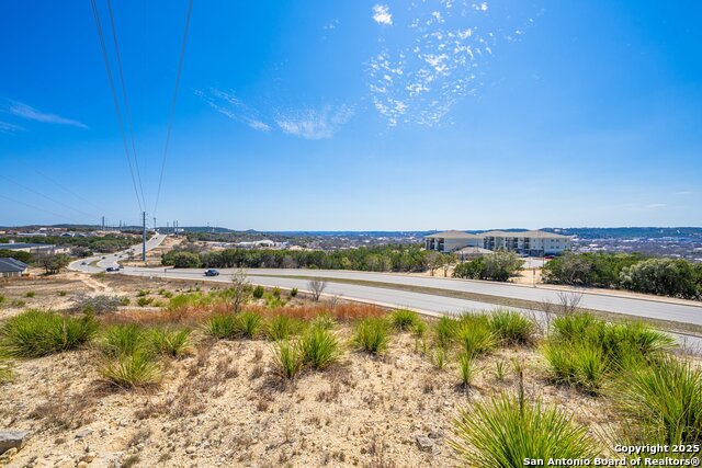 0000 N Holdsworth Drive Property Photo 10