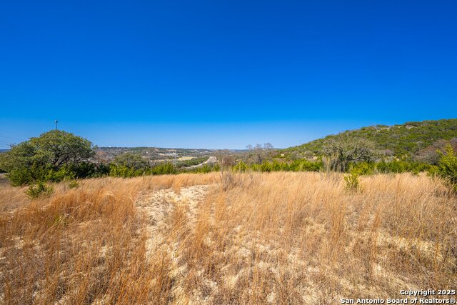 0000 N Holdsworth Drive Property Photo 16