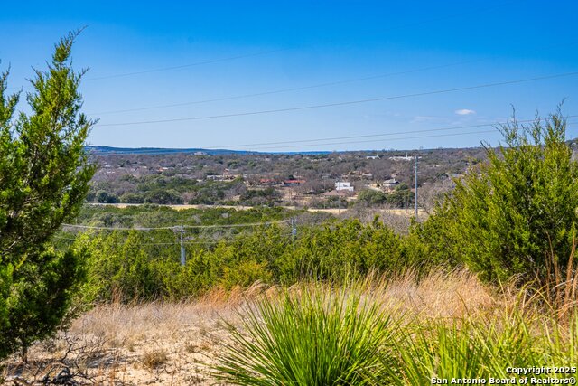 0000 N Holdsworth Drive Property Photo 18