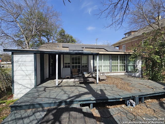 208 Eleanor Ave Property Photo 7