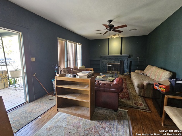 208 Eleanor Ave Property Photo 16