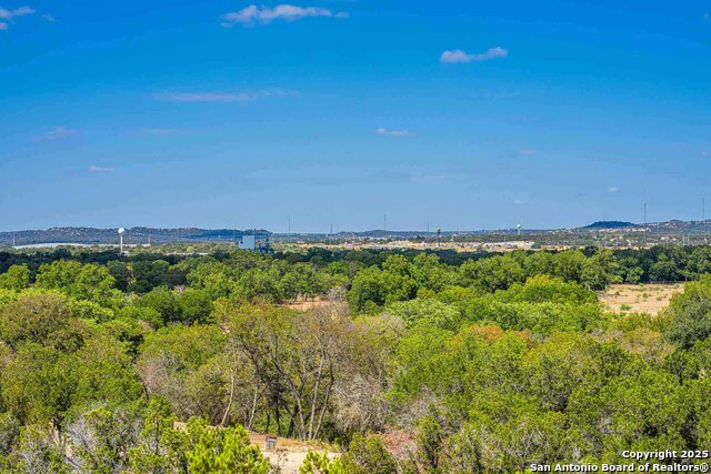 105a Oleander Property Photo 3