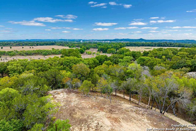 105a Oleander Property Photo 4