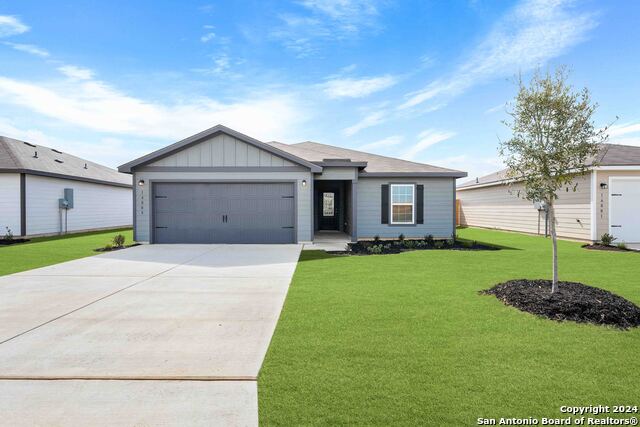 16132 Farmer Property Photo