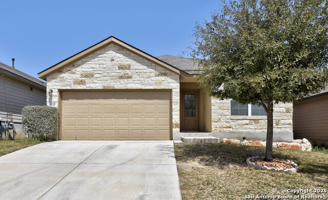 4815 Swing Arc Way Property Photo