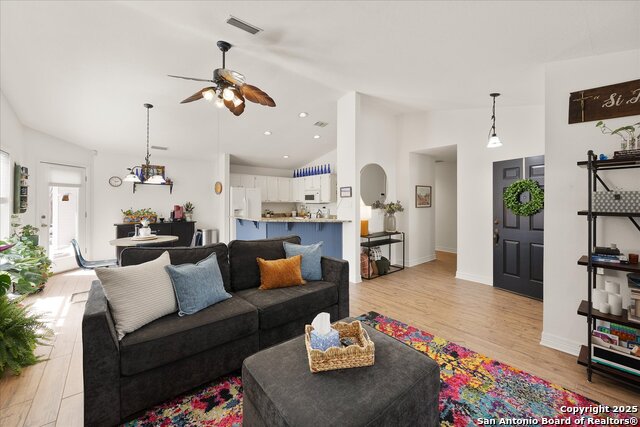 116 Wanda St Property Photo