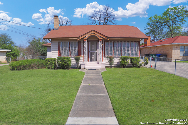 231 Dumoulin Ave Property Photo