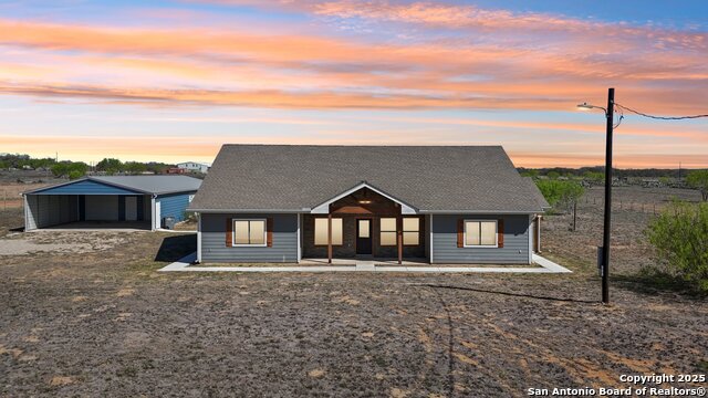 Devine Real Estate Listings Main Image