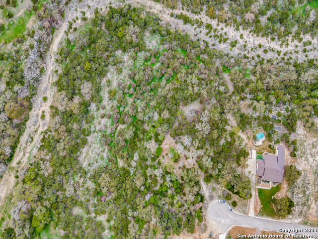 192 Macaw Ln Property Photo 13