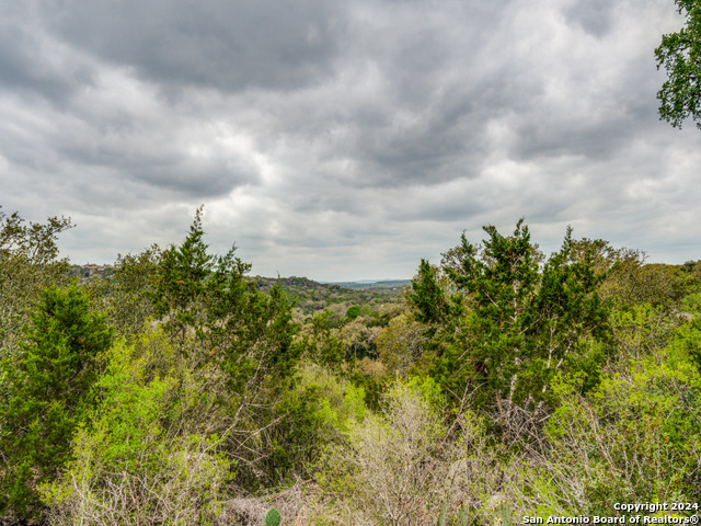 192 Macaw Ln Property Photo 15