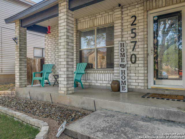 2570 Ashley Oak Property Photo