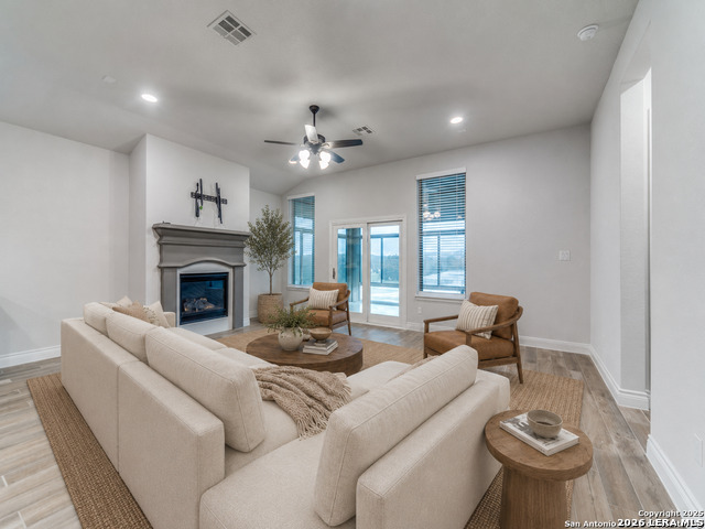 141 Mescalero Property Photo 5