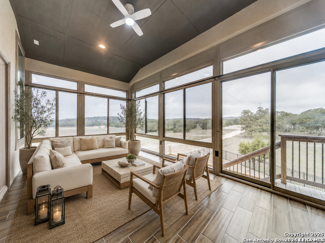 141 Mescalero Property Photo 21