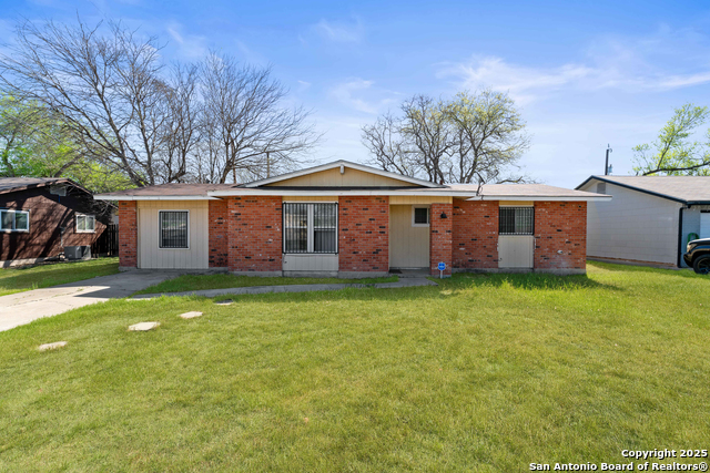 Hopkins Ele Real Estate Listings Main Image