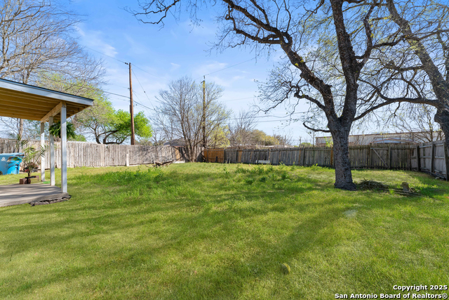 2506 Blue Jay Dr Property Photo 18