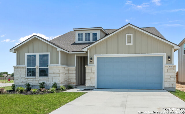 2074 Newforest Peak Property Photo 1