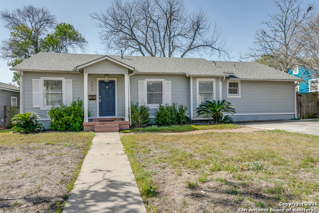 272 Claywell Dr Property Photo