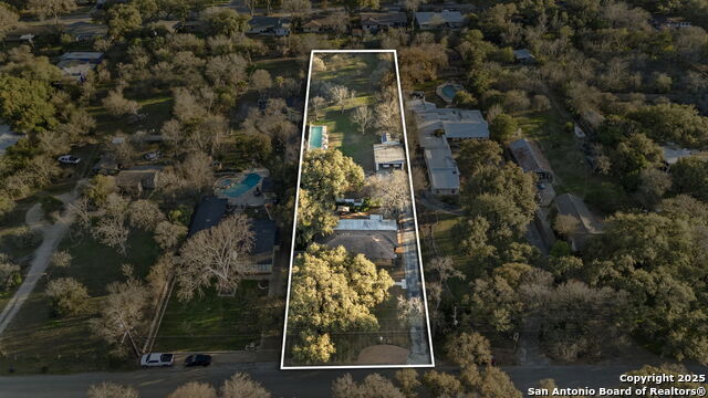 262 Rockhill Dr Property Photo 3