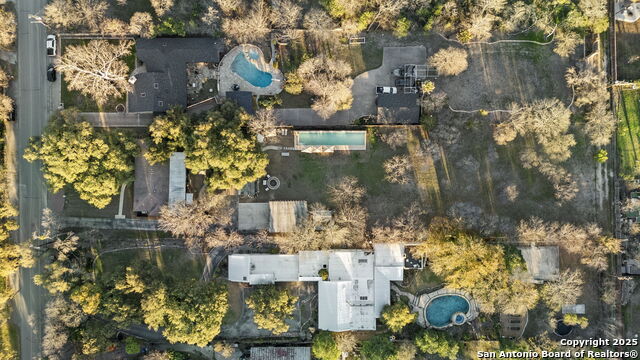 262 Rockhill Dr Property Photo 14