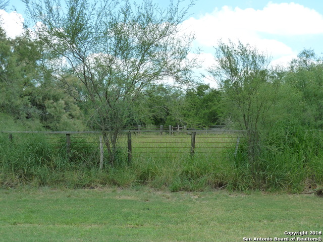 1956 Fm 1554 Property Photo 6