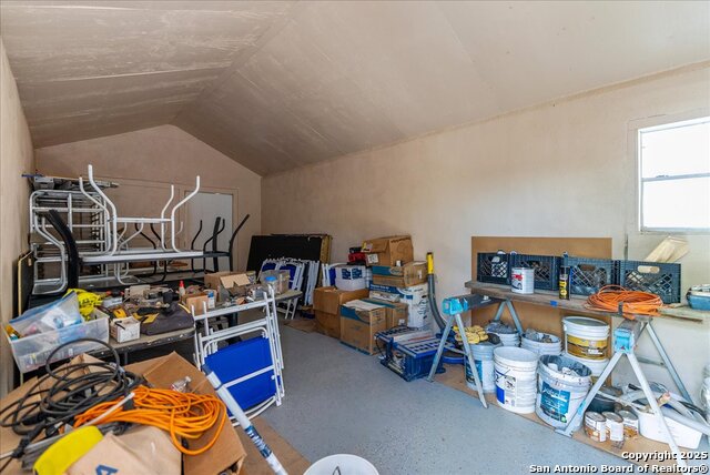 1200 Hwy 59 Property Photo 32