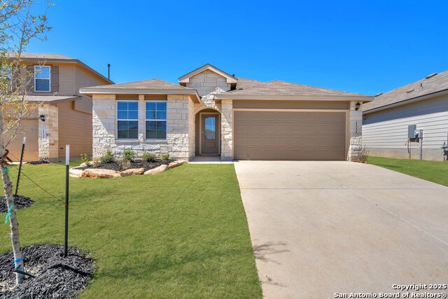 Bulverde Creek Real Estate Listings Main Image