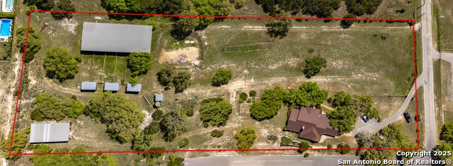 130 Spring Hill Dr. Property Photo 1