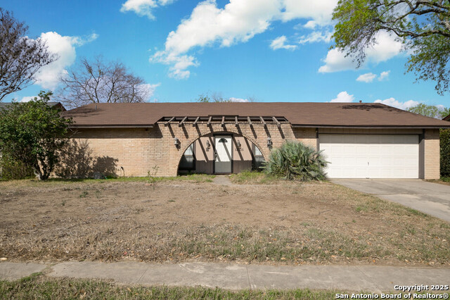 12815 El Sendero Property Photo