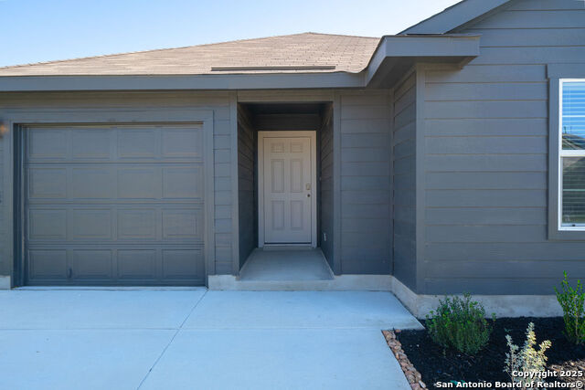 Cole Real Estate Listings Main Image