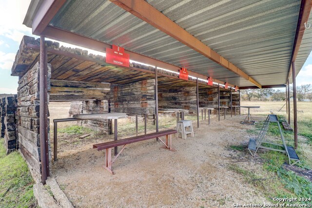 Undefined Property Photo 1