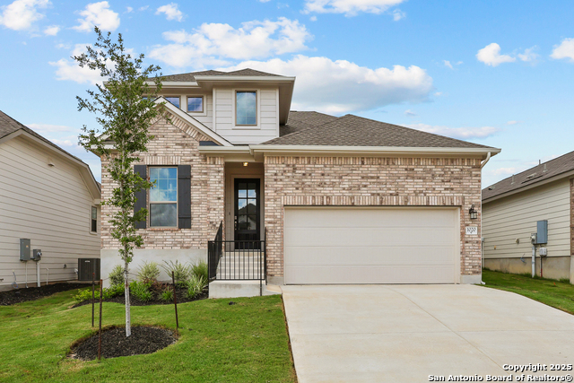 1020 Windflower Property Photo 1