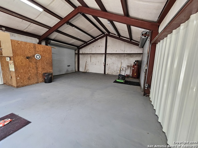 458 Jones Ave Property Photo 16