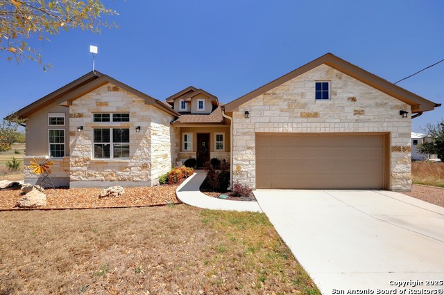 215 S Junius Peak Property Photo 1