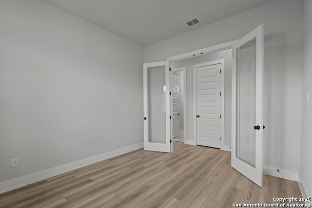 4503 Yoakum Valley Property Photo 13